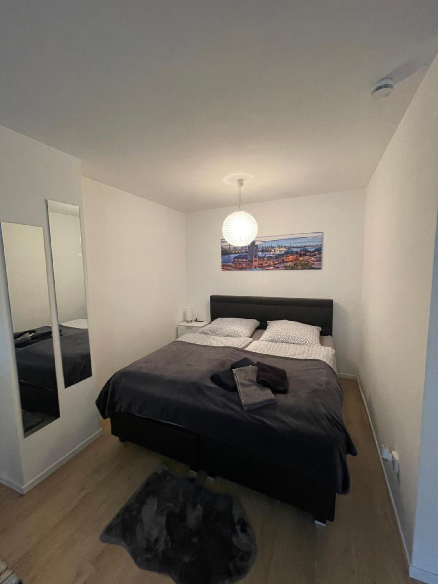 Gemuetliche, Moderne Wohnung Fuer 2-4 Personen Hamburg Zewnętrze zdjęcie